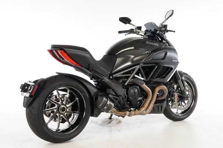 Мото Запчастини Ducati Diavel 1200 2012