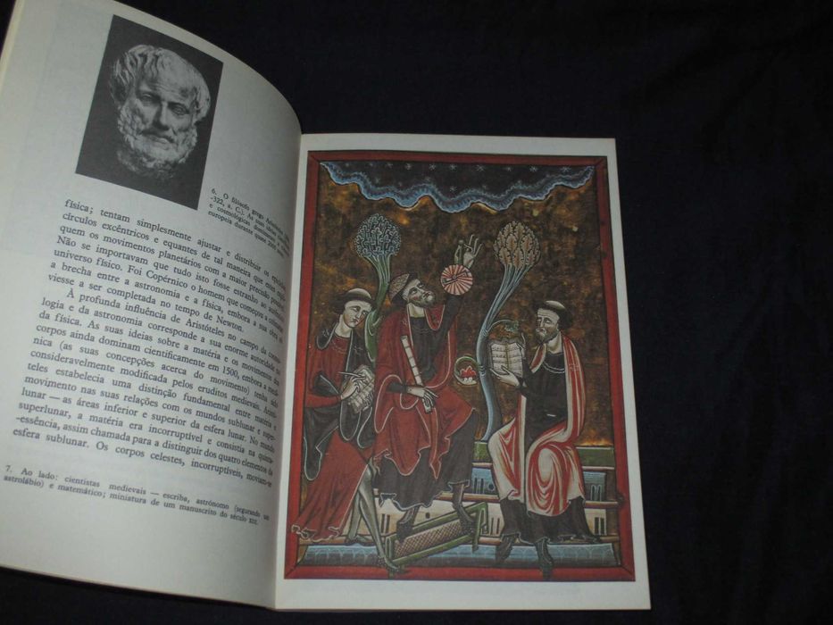 Livro A Revolução Científica nos séculos XVI e XVII