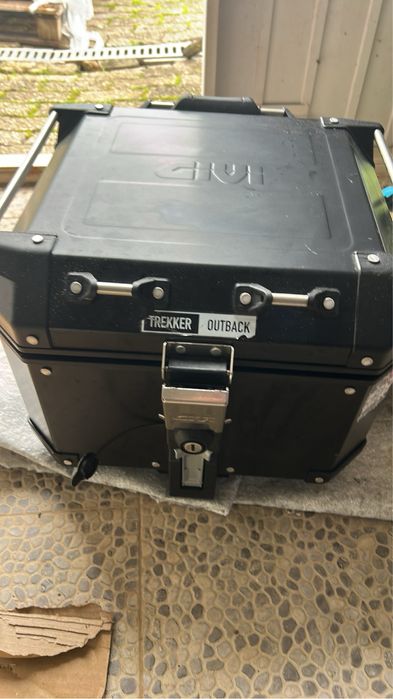 Varias pecas XADV750 de 2023