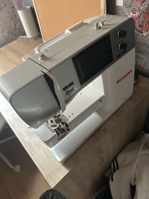 Швейна машина bernina b480