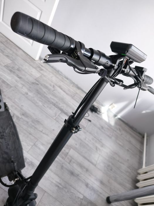 Hulajnoga elektryczna