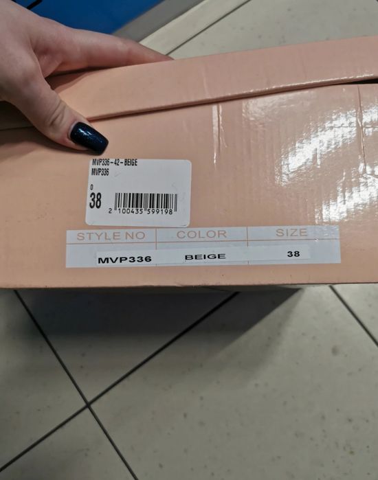 Kozaki zamszowe damskie