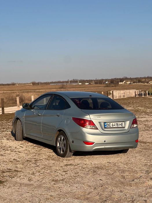 Hyundai Accent RB 2011 AKПП