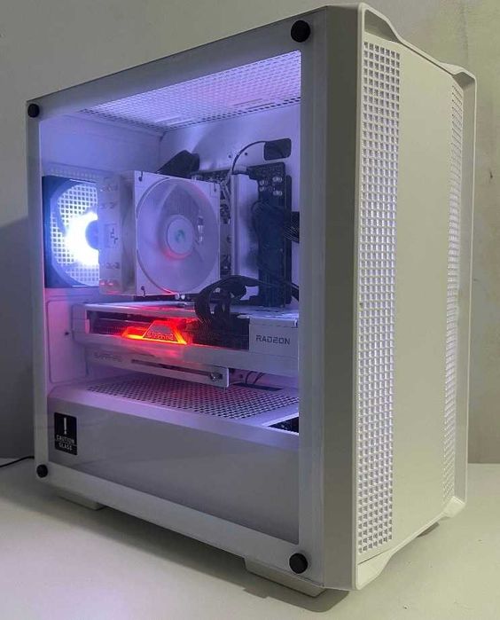 Prezent na święta! Składanie komputerów / Modernizacja / Naprawa