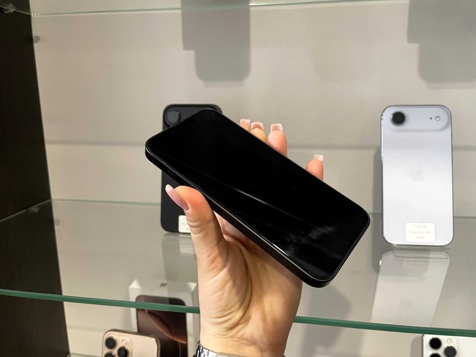 iPhone 16 е  128 Gb Neverlock / Магазин + Гарантія