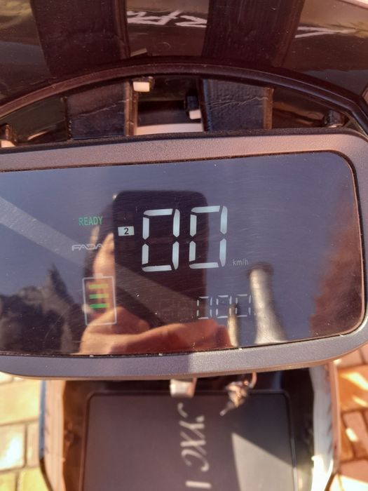 Електро скутер Фада Віла велоскутер