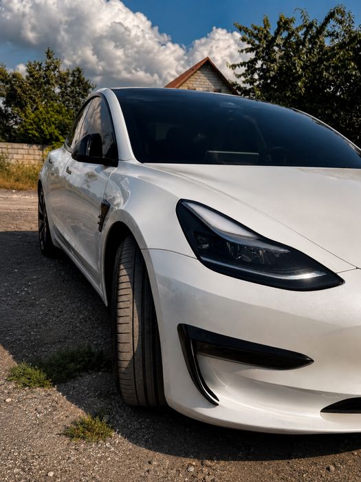 Tesla model 3 2023 Perfomance 82