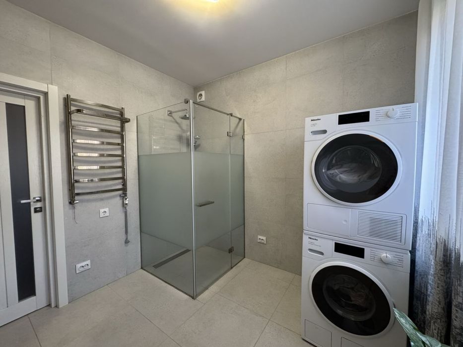 Продам елітний будинок в центрі, готовий до проживання