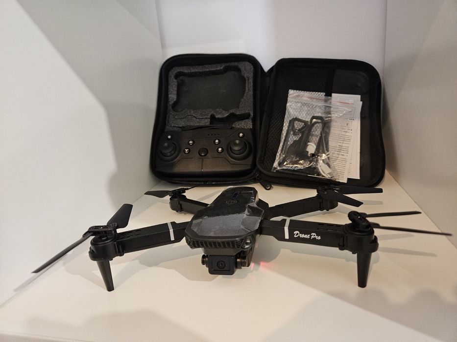 Nowy dron E88 nieużywany
