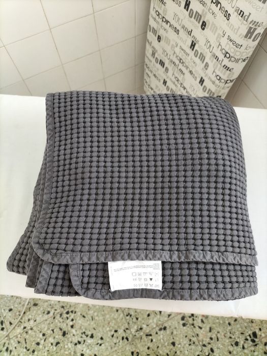 IKEA Vareld Grey Duvet Cover 150 x 250 cm