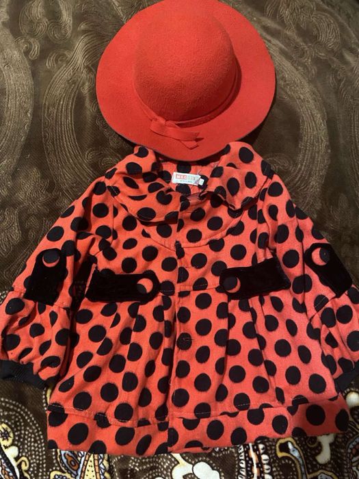 Пальто для дівчинки