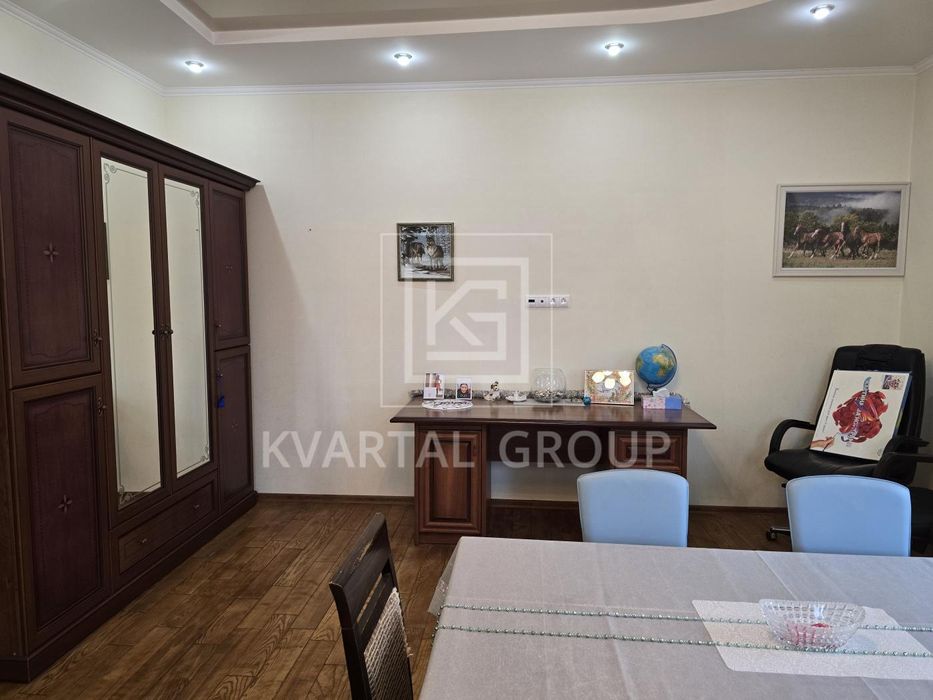 Продаж вул Квіткова, Ворзель