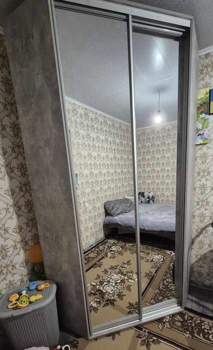 Нова шафа углова!