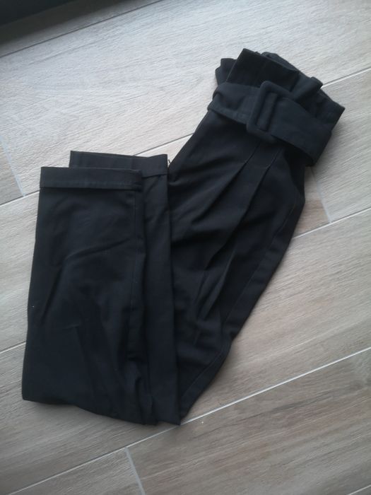 Spodnie Bershka 36
