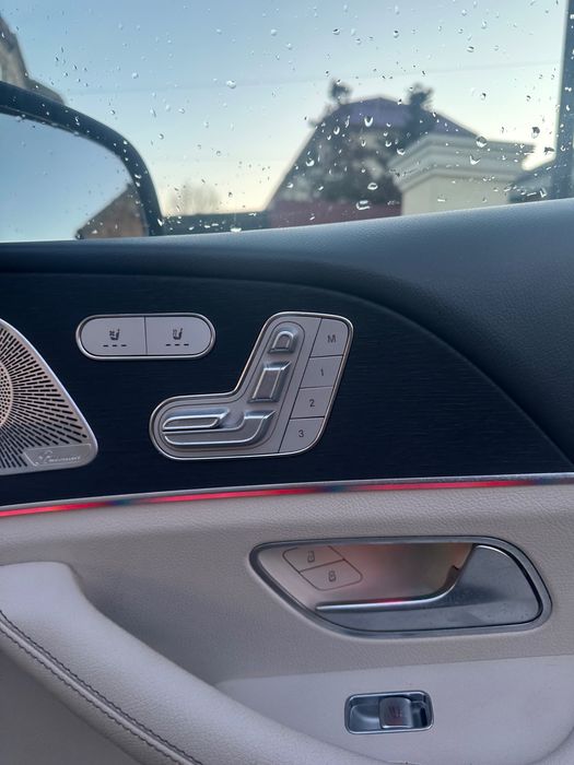 Mercedes Benz GLS