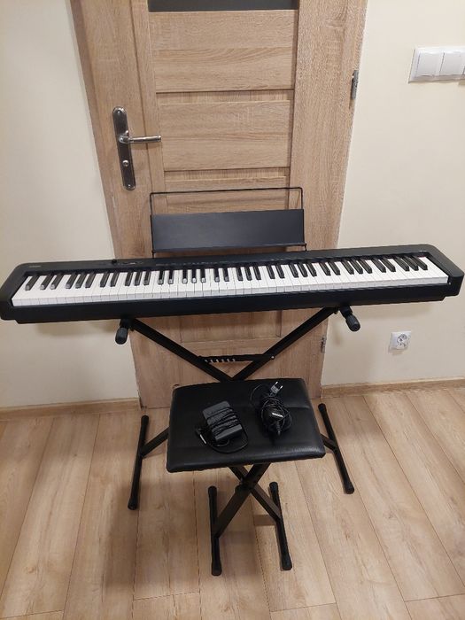 Sprzedam pianino casio