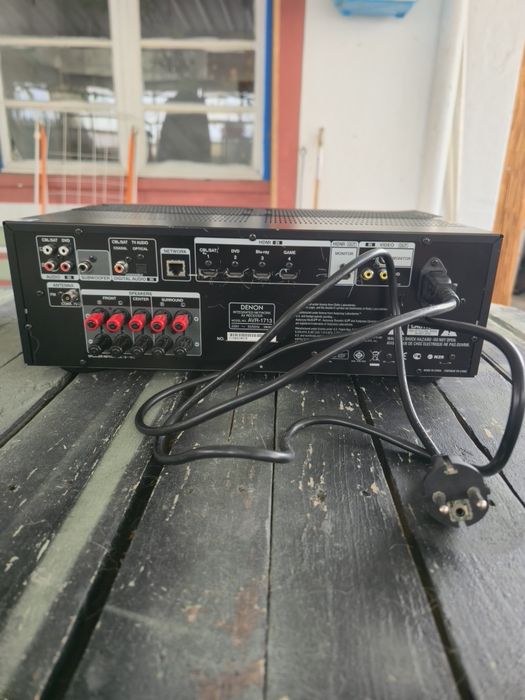 Denon AVR-1713 5.1 Canais - AirPlay / HDMI / Audyssey com comando