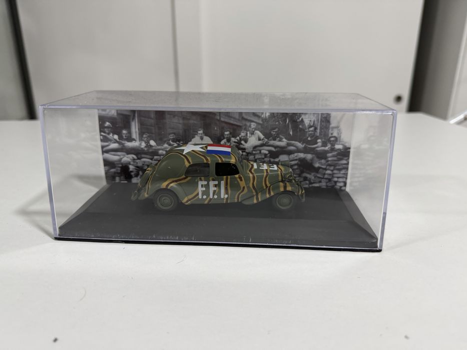 Miniaturas de Coleccao