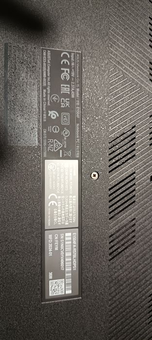 Asus vivobook  240€