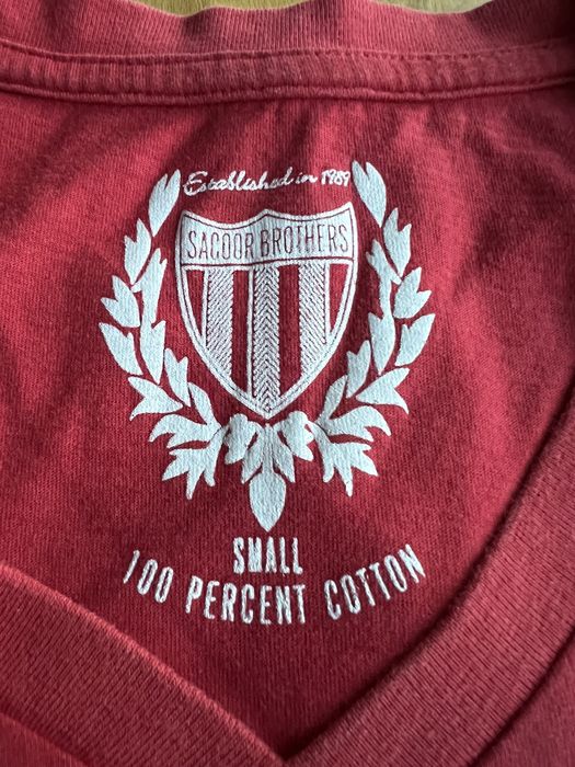 Tshirt vermelha Sacoor