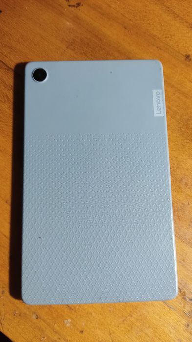 Lenovo tab m8 4th Gen, 2/32, android 13
