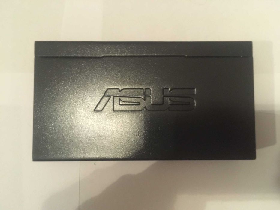 Switch/Przełącznik sieciowy ASUS GigaX 1008/G 8 portów + zasilacz