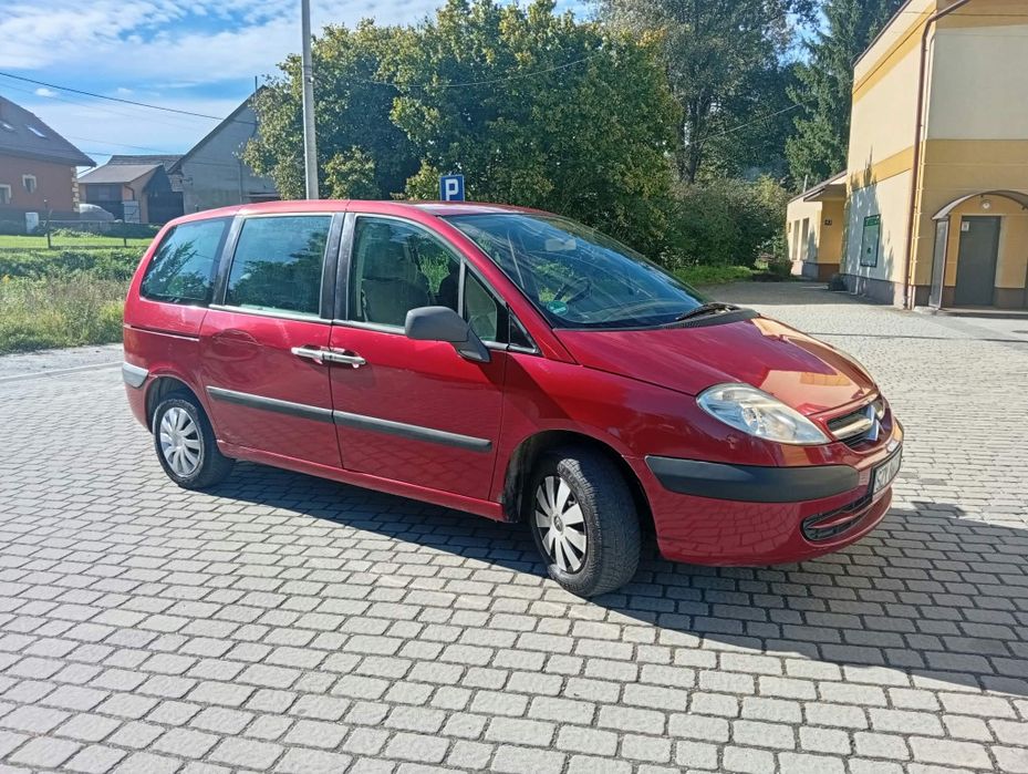 Citroën C8