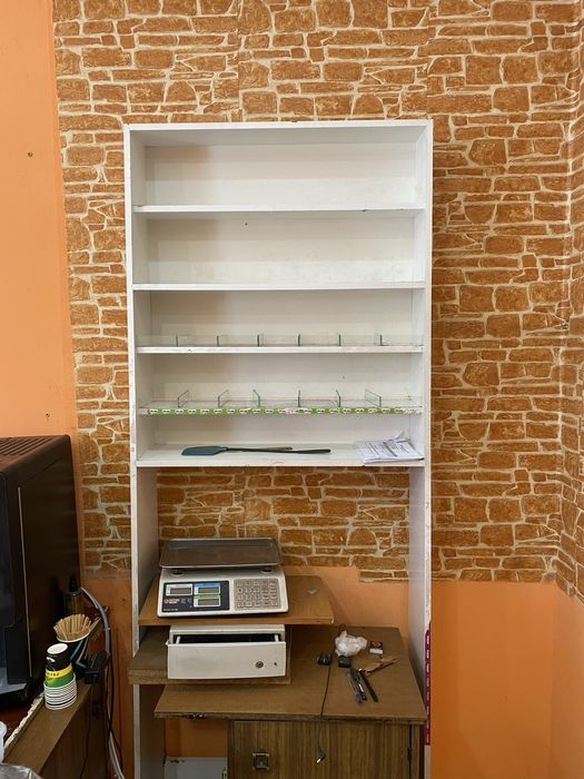 Полиці під товар