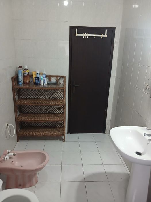 Quarto para arrendar