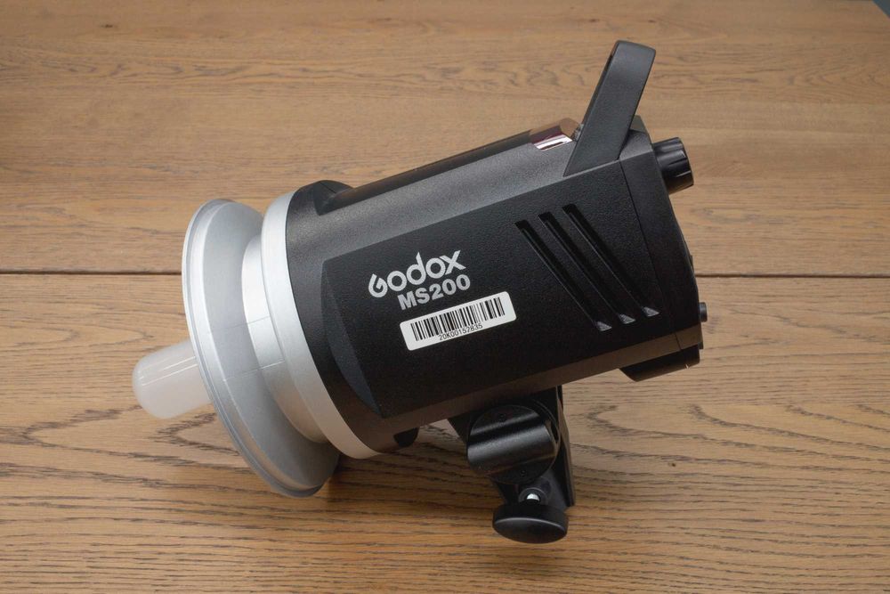 Flash Estúdio Godox MS200 Monolight 200Ws