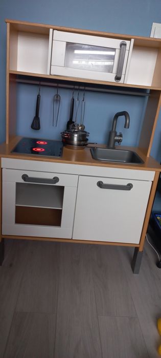 Drewniania kuchnia ikea