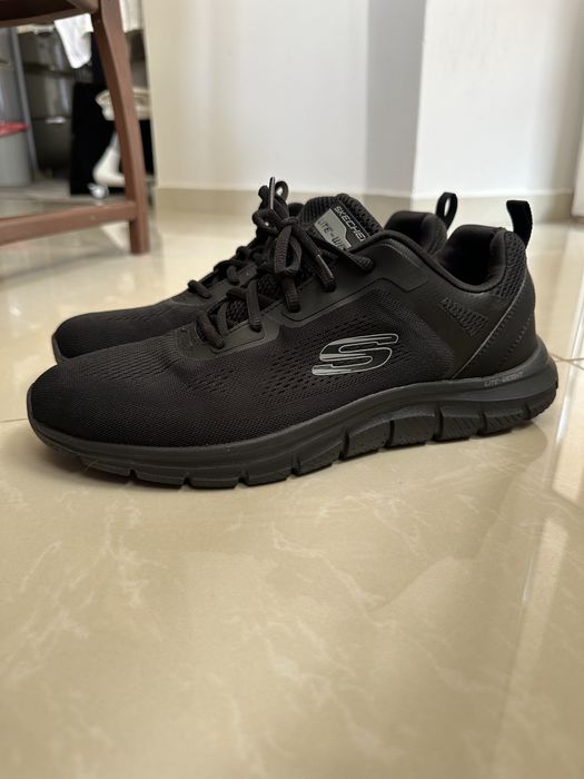 Кросівки skechers 45 44