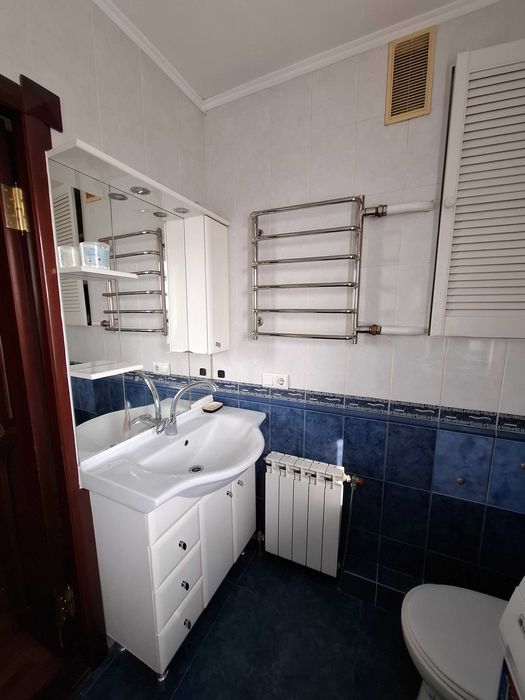 Оренда 3-кім. Драгоманова 1-б  метро Позняки  Дарницький район