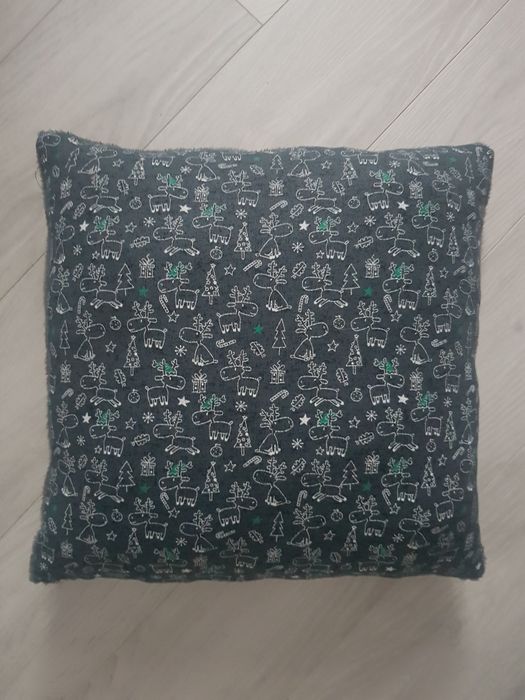 Poduszki dekoracyjne świąteczne