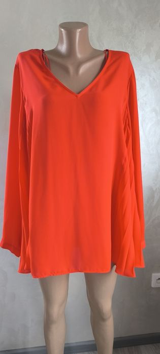 Блуза фірмова розмір 56-58