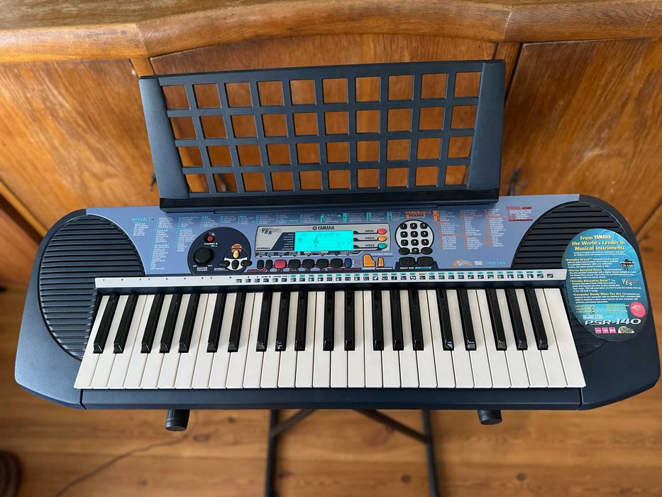 Keyboard Yamaha PSR-140
