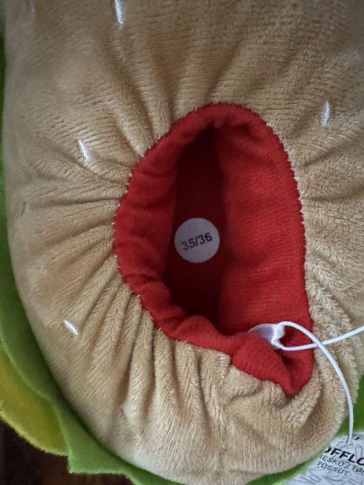 Плюшеві тапочки у вигляді бургера