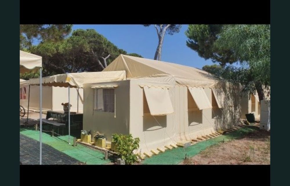 Tenda 50m2  com alpendre e cozinha exterior