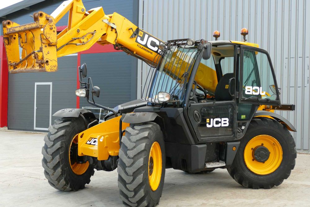 ładowarka teleskopowa jcb 531 70 rolnicza