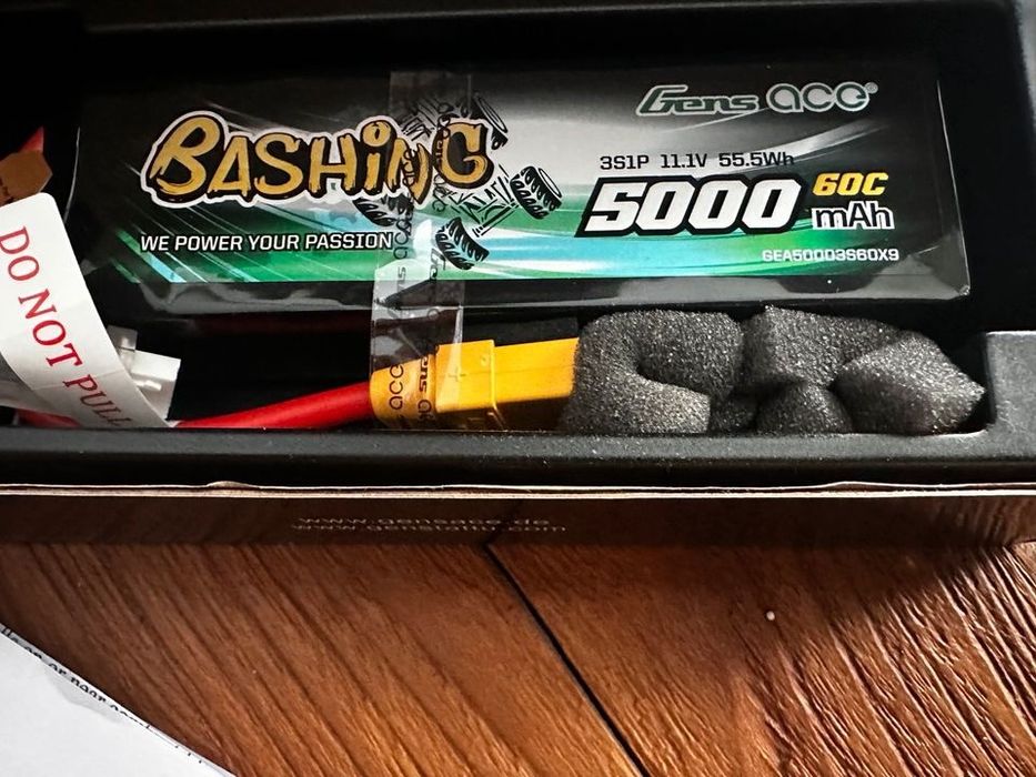 Novo ARRMA INFRACTION incluindo bateria 4X4 3S BLX 1/8 OVP