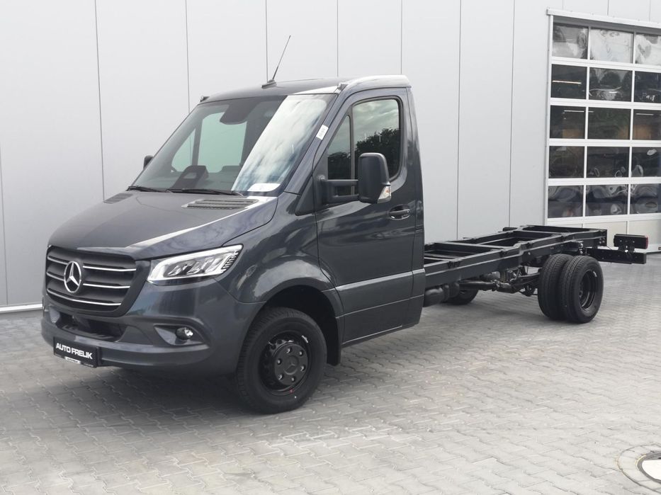 Mercedes-Benz Sprinter  Sprinter Podwozie Rama, Rozstaw 4325mm, 519 CDI (190 KM) PRO Automat