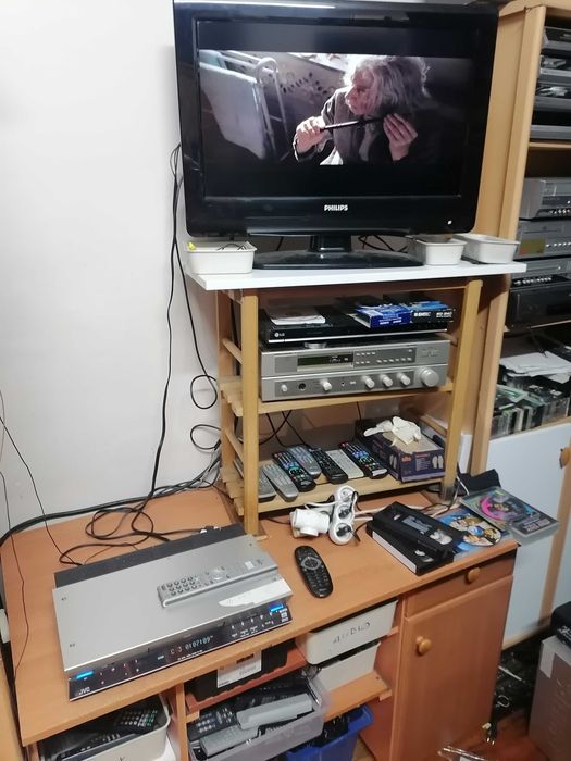 Amplituner JVC XV-TH-A10R