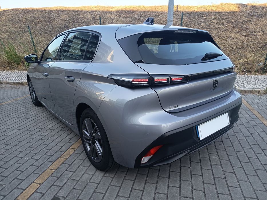 Peugeot 308 - Automático