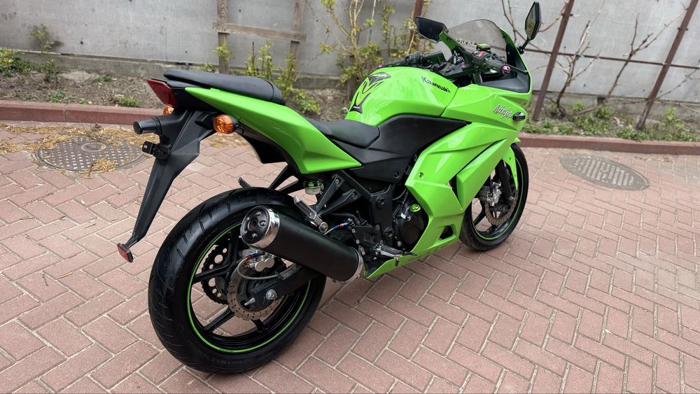 kawasaki ninja 250 - купить мотоцикл - Цена на OLX.ua