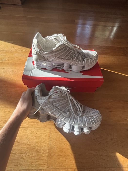Nike shox białe 40,5