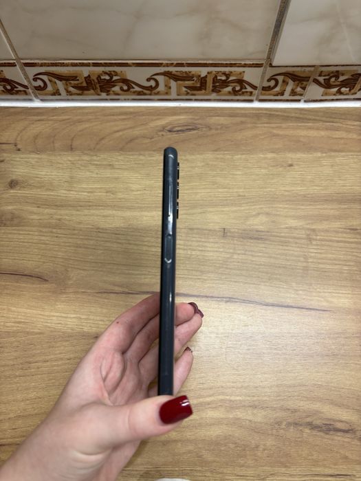 Samsung Galaxy A13 продам