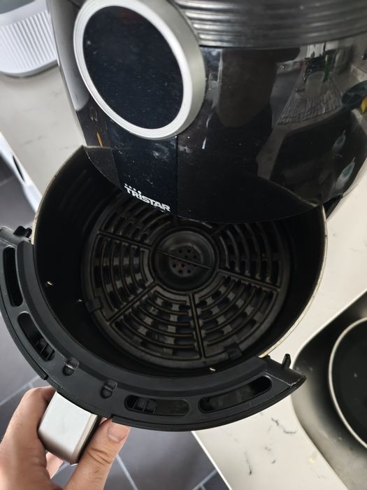 Air fryer TRISTAR FR-6956 (4.5 L - Preto)
