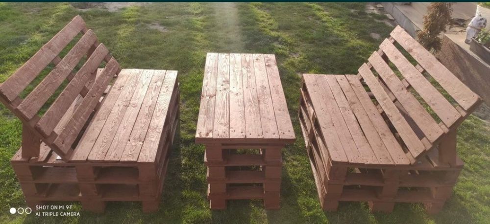 Solidne ławki ogrodowe z palet
