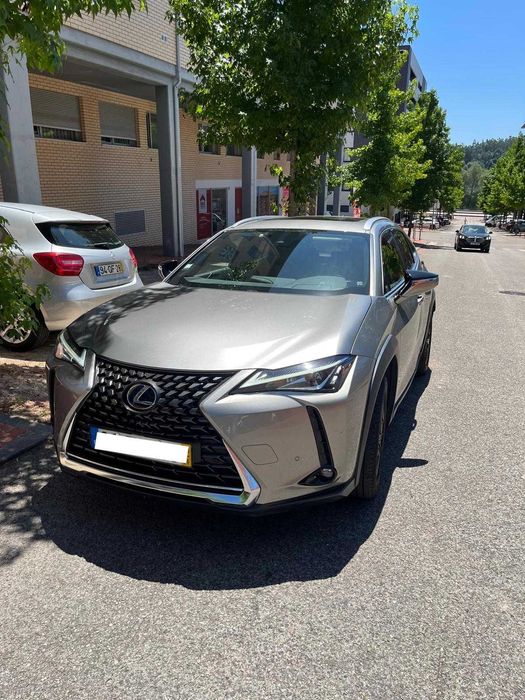 LEXUS UX 250 h Premium