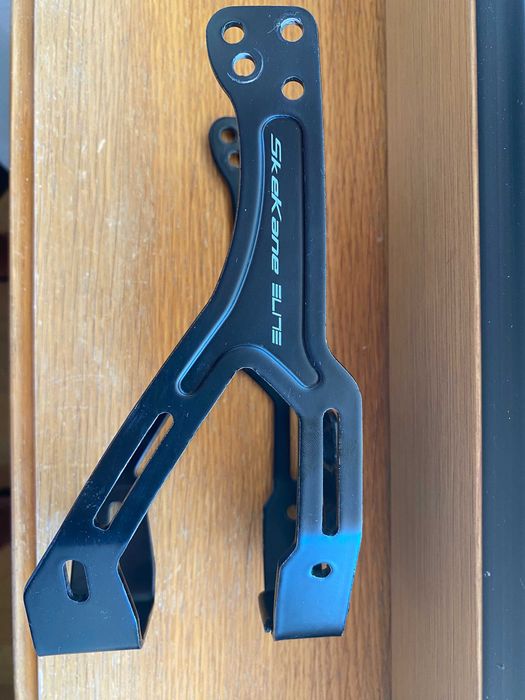 Suporte para porta-bidon para selim de triatlo Elite Skekane em alumínio